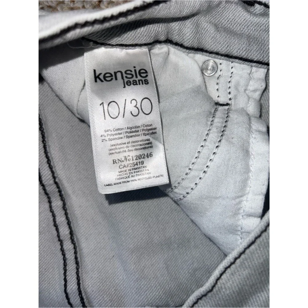 Kensie 30/10 Allie Lux Light Gray High-Rise Slim Straight Jeans